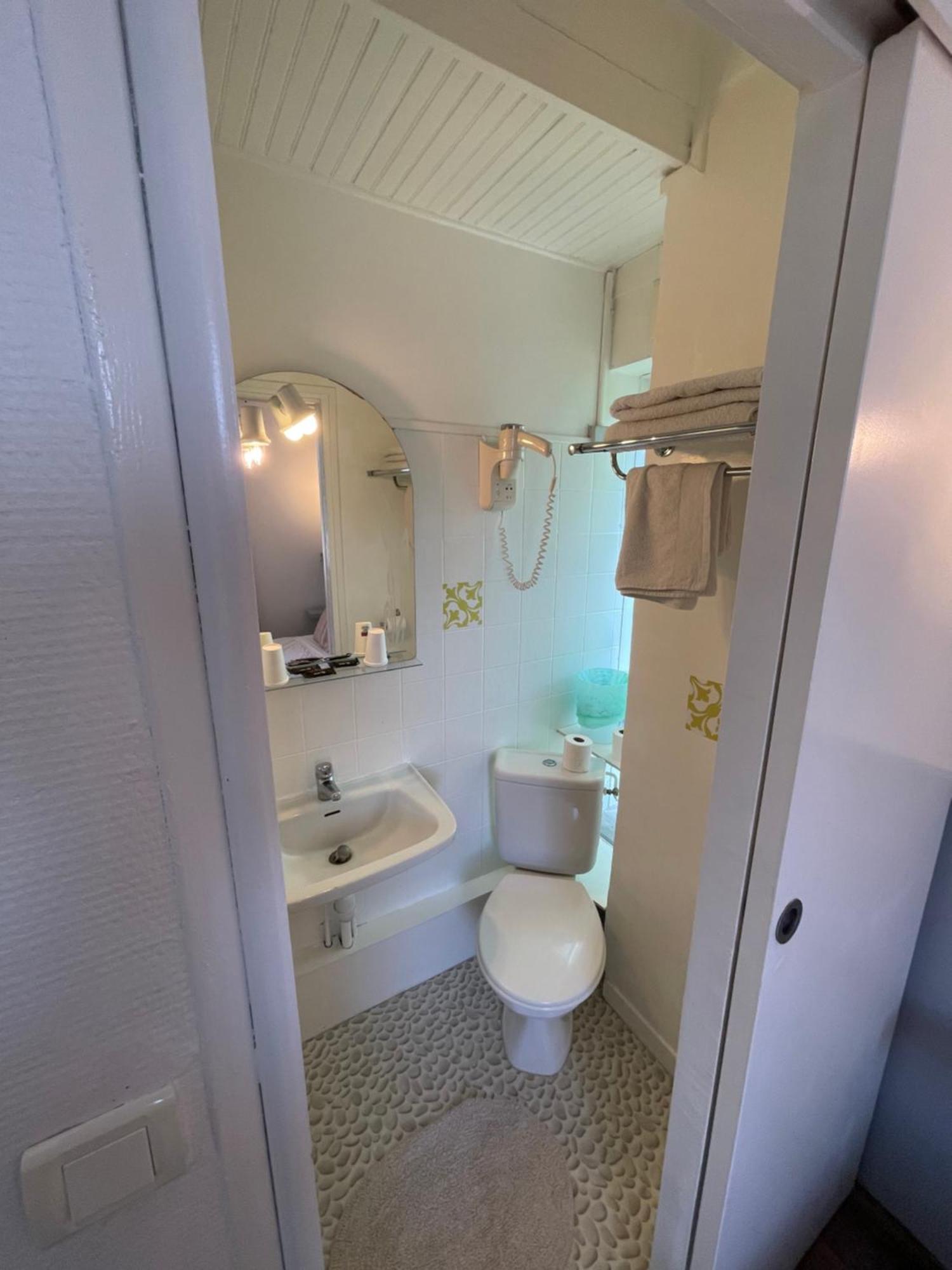 Hotel Clair Logis أرجيليه- سور- مير المظهر الخارجي الصورة