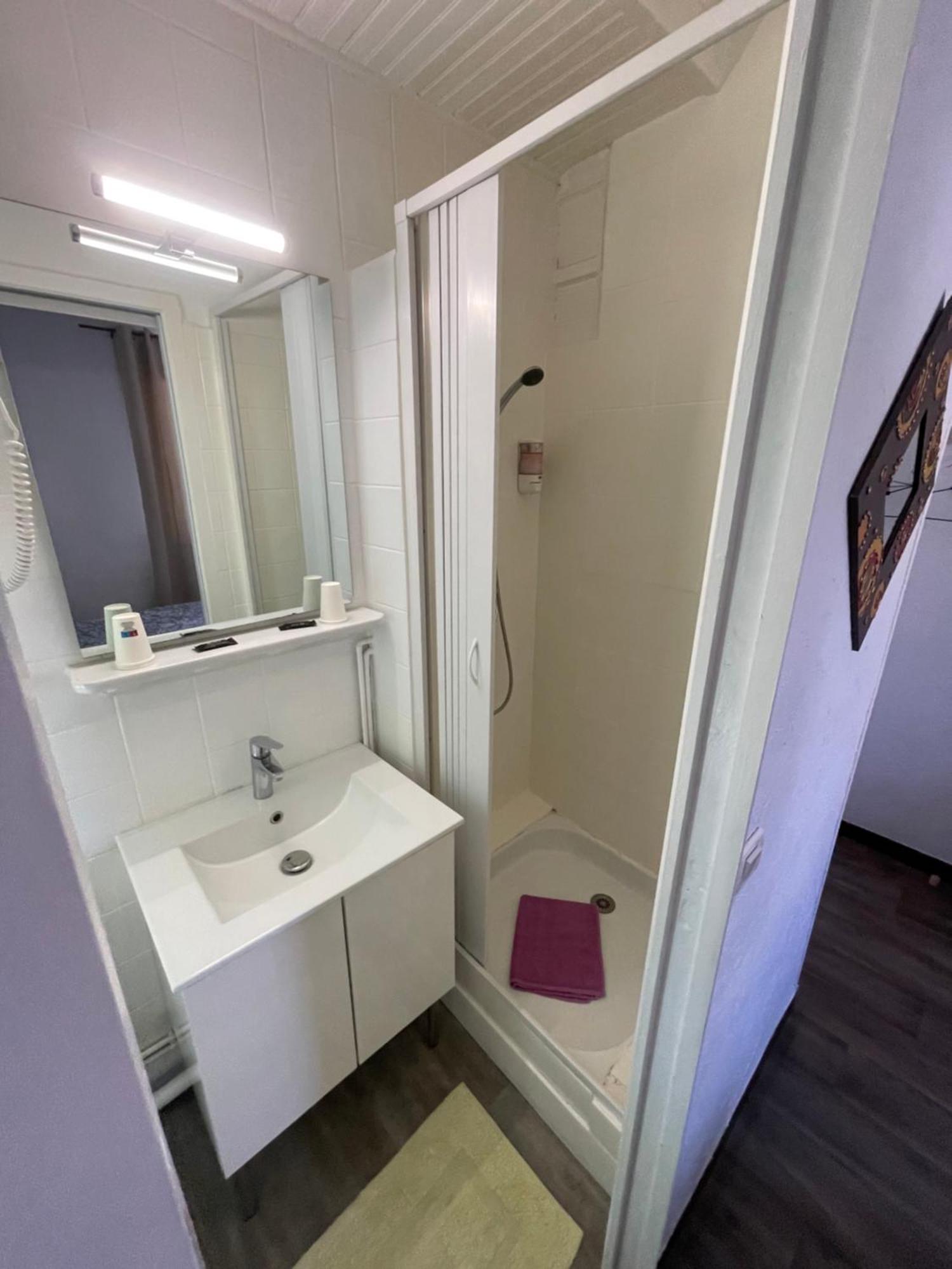 Hotel Clair Logis أرجيليه- سور- مير المظهر الخارجي الصورة
