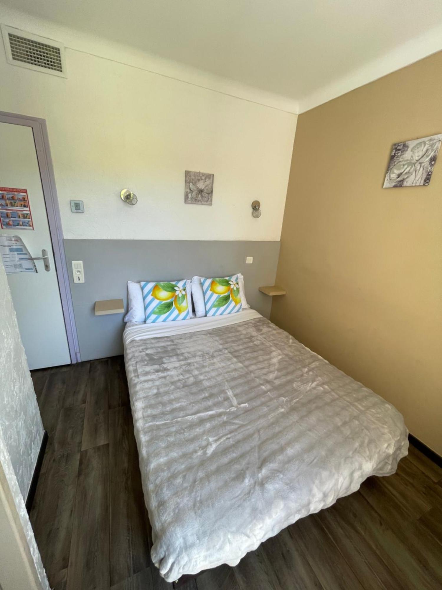 Hotel Clair Logis أرجيليه- سور- مير المظهر الخارجي الصورة