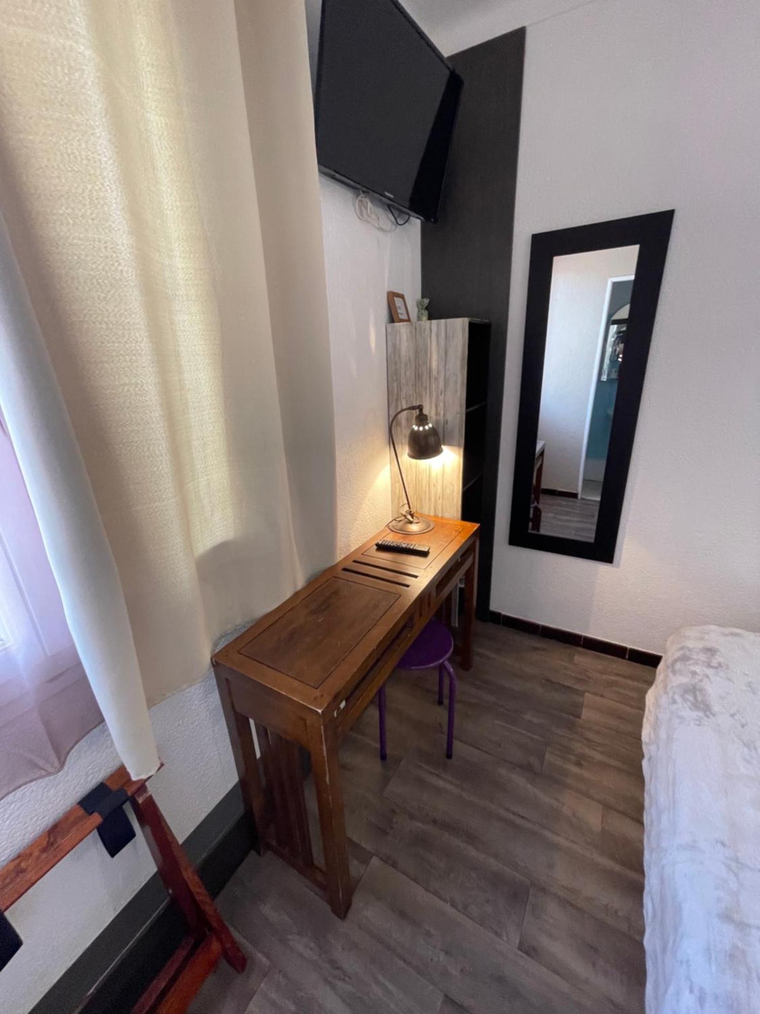 Hotel Clair Logis أرجيليه- سور- مير المظهر الخارجي الصورة