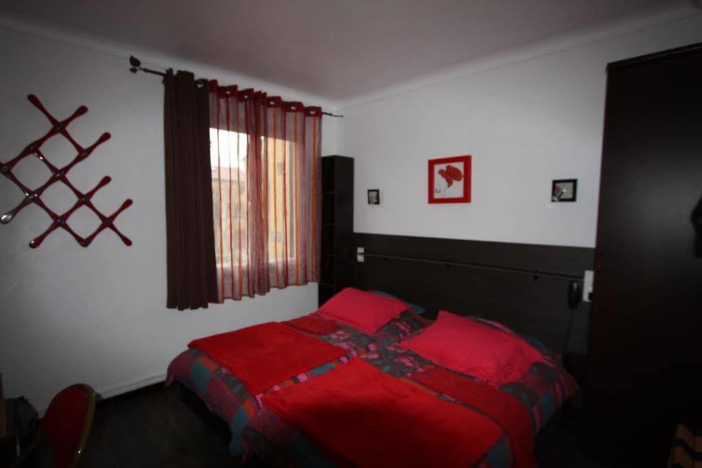 Hotel Clair Logis أرجيليه- سور- مير المظهر الخارجي الصورة