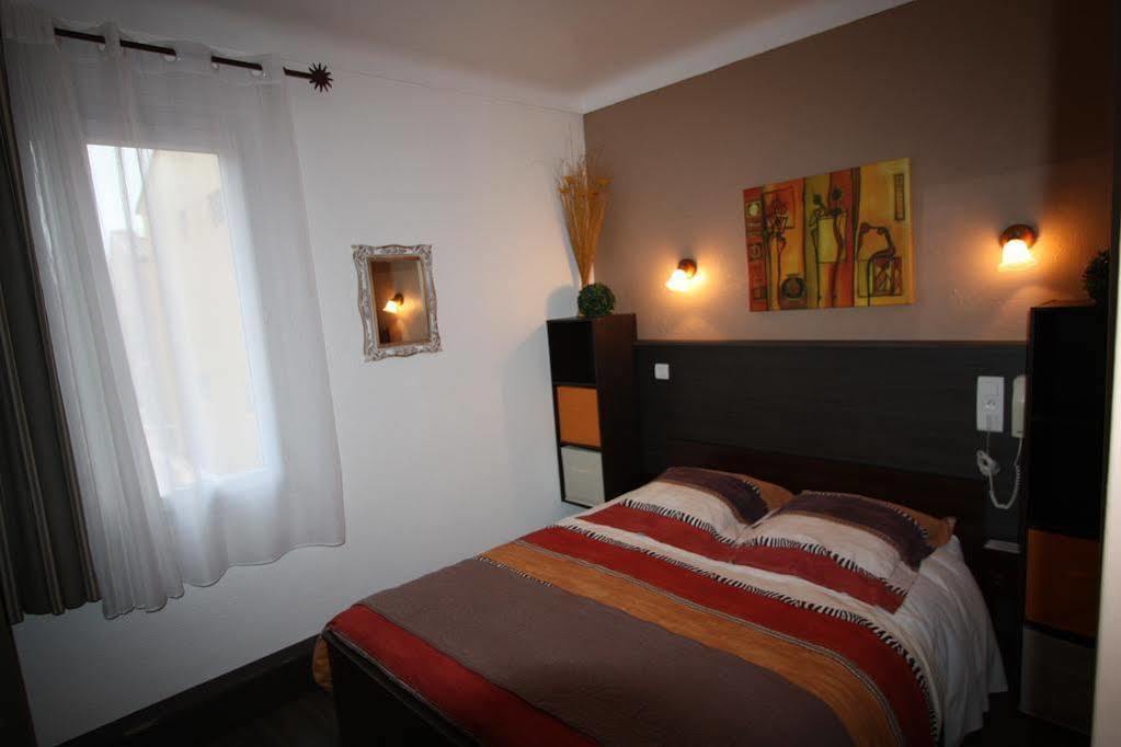 Hotel Clair Logis أرجيليه- سور- مير المظهر الخارجي الصورة